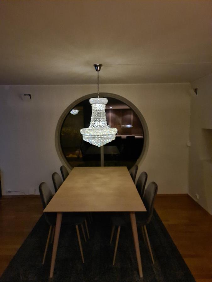 Great Villa With Amazing View Тромсьо Екстериор снимка